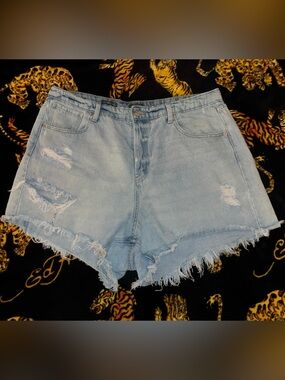 wild fable Light Wash Distressed Jean Shorts